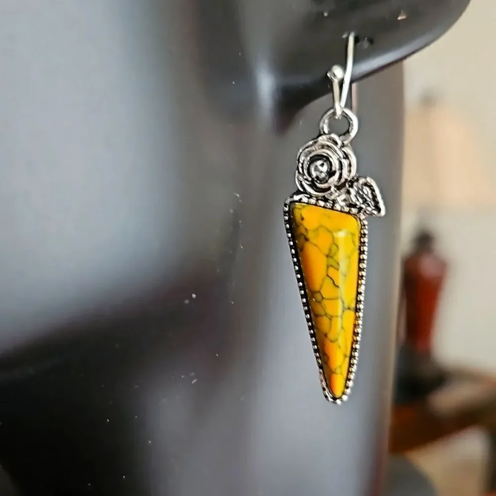 NWOT  Boho yellow stone drop earrings